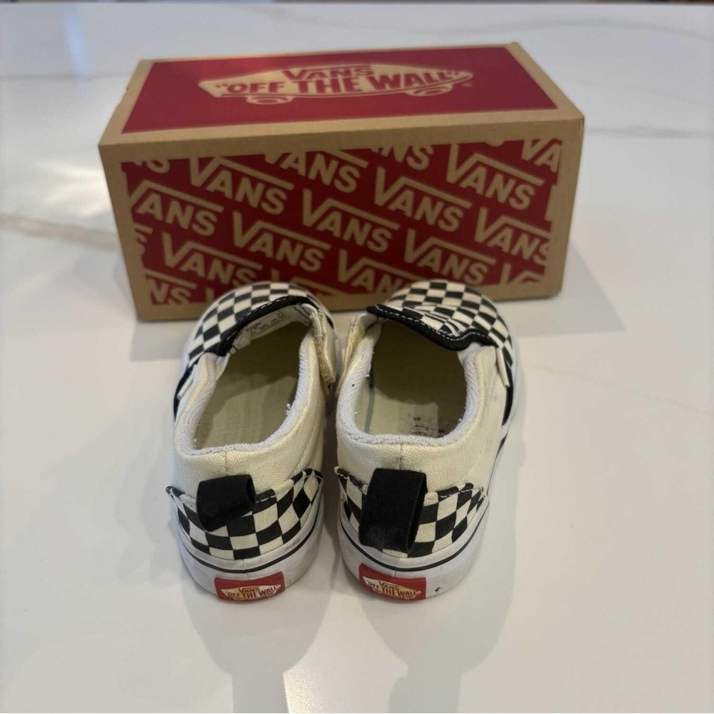 Vans Toddler Classic Slip-On V Checkerboard Shoe - Picture 4 of 6